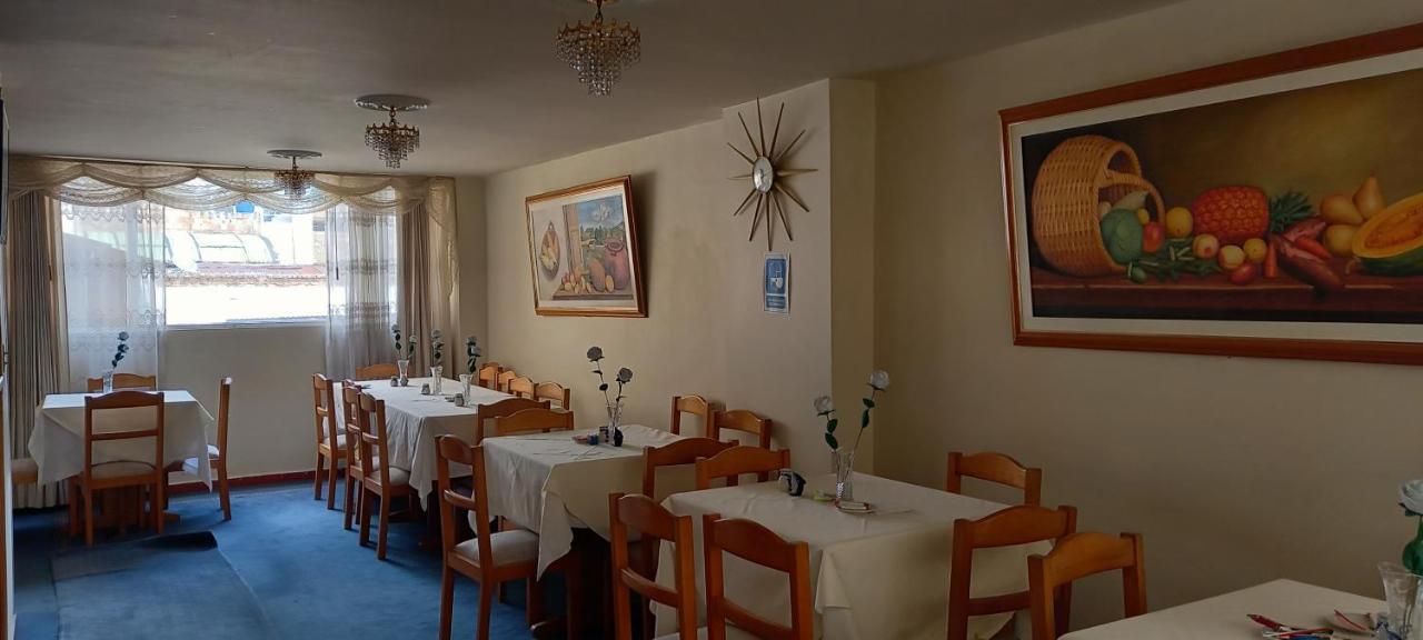 Hotel Catalina Real ドゥイタマ エクステリア 写真