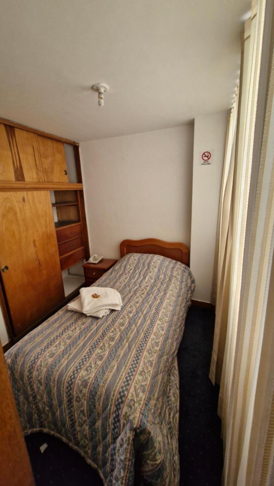 Hotel Catalina Real ドゥイタマ エクステリア 写真