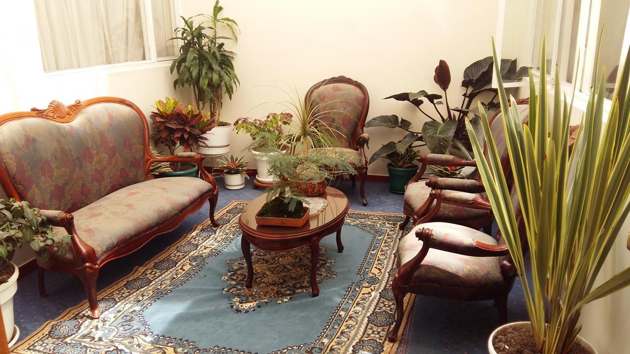 Hotel Catalina Real ドゥイタマ エクステリア 写真