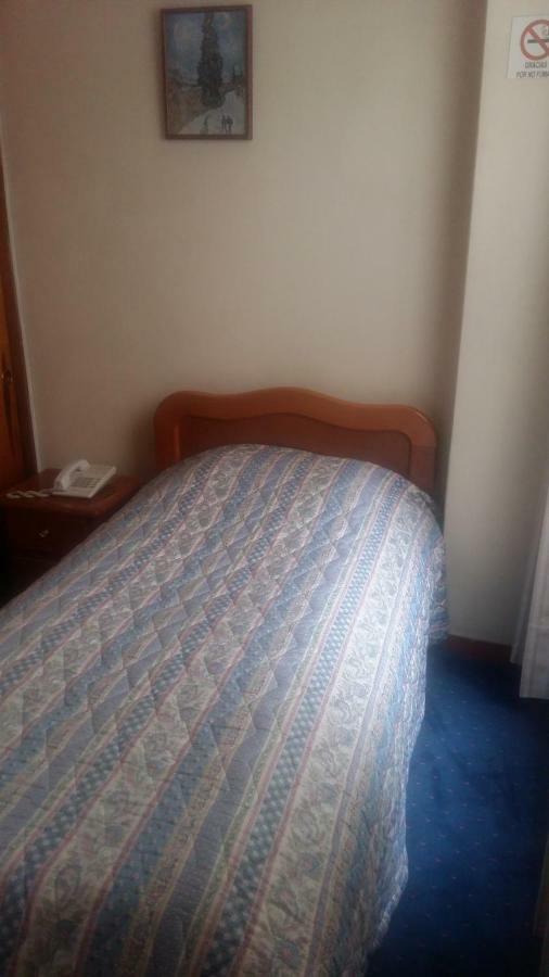 Hotel Catalina Real ドゥイタマ エクステリア 写真